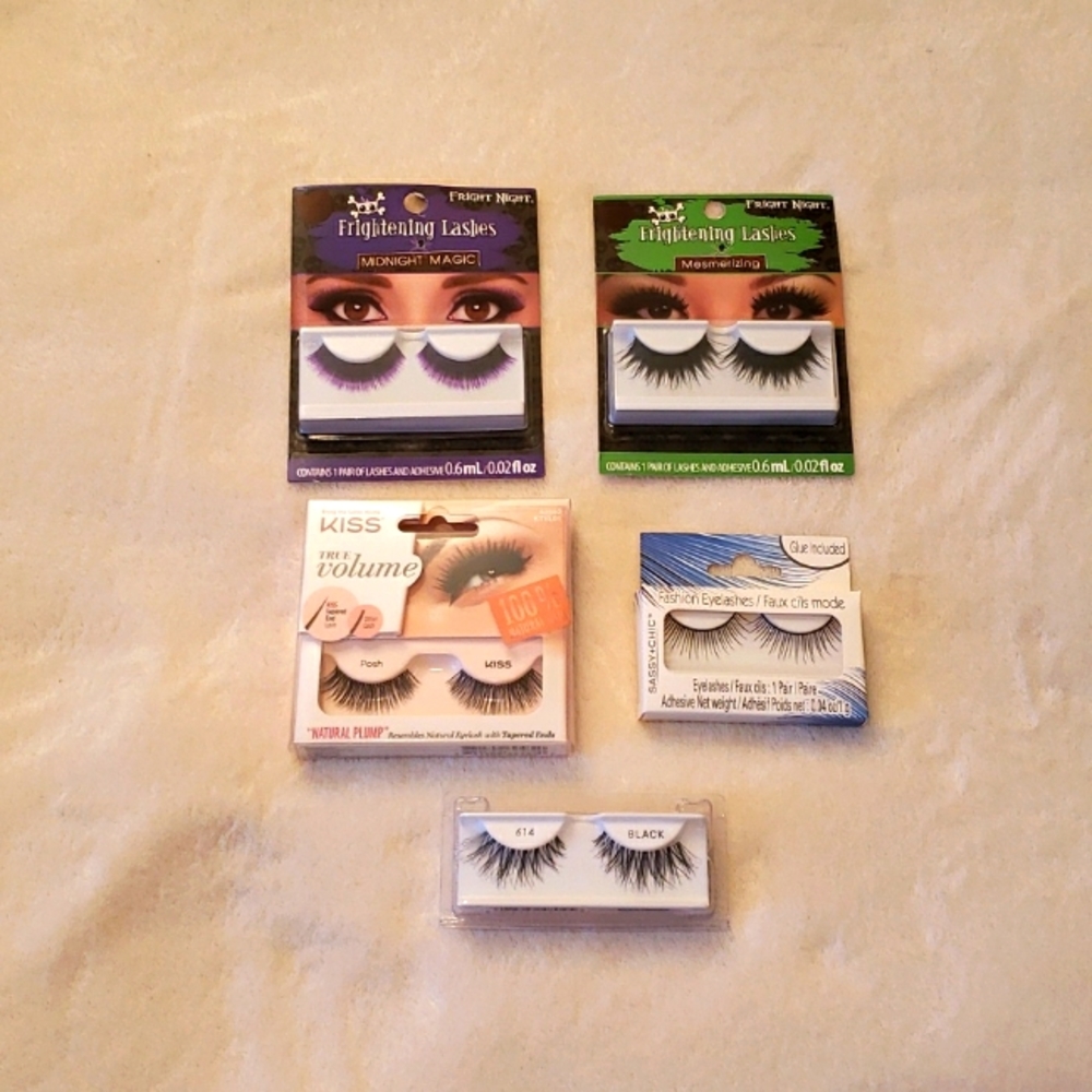 Mix Lot Of 5 Kiss Fright Night Sassy & Chic False Eyelashes